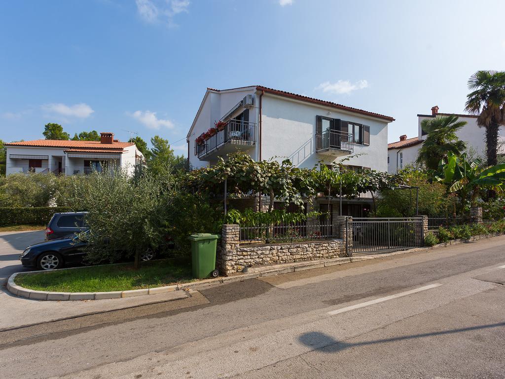 Apartment Luce Poreč Exterior foto